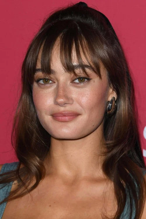 Элла Пернелл