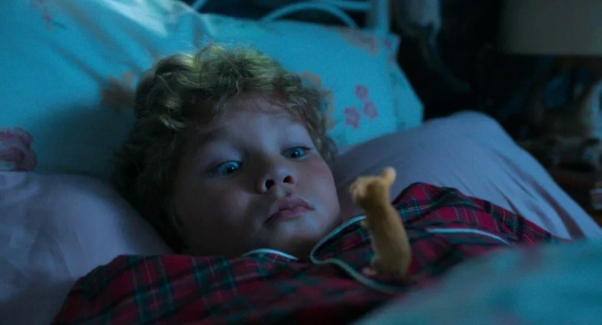A Mouse Hunt for Christmas — Stills